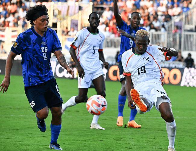 哥斯达黎加球队斗志十足，遗憾失利(哥斯达黎加足球什么水平)