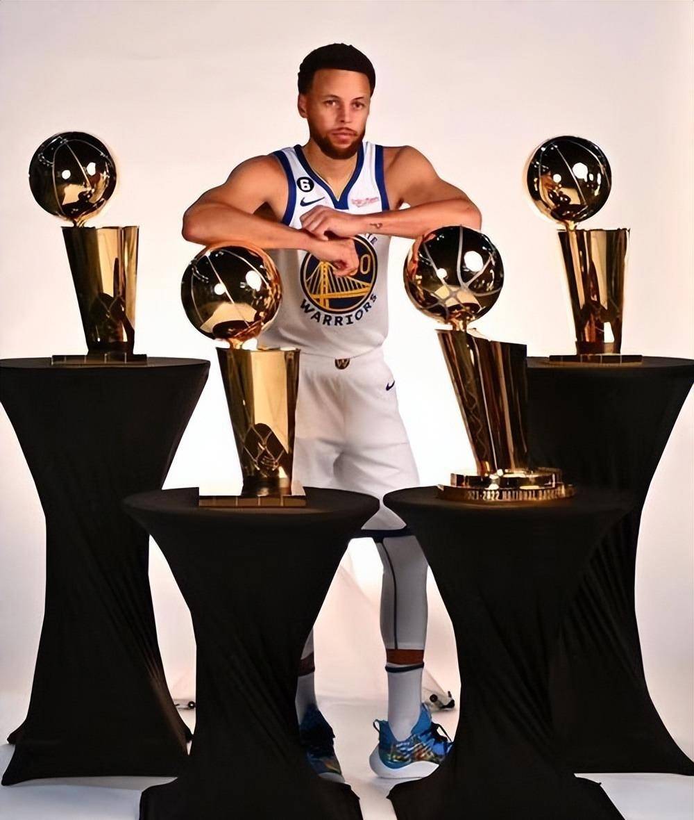 包含斯蒂芬-库里带队晋级西部决赛,助勇士冲击总冠军的词条 包含斯蒂芬-库里带队晋级西部决赛,助勇士冲击总冠军的词条